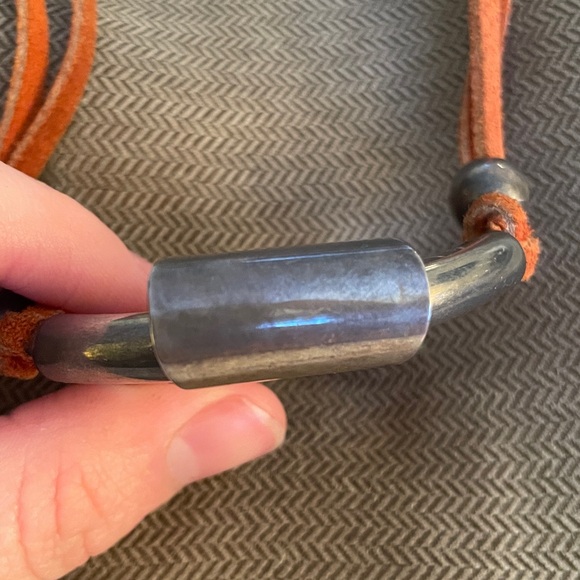 Silver Creations Agate Leather Necklace - Picture 10 of 15